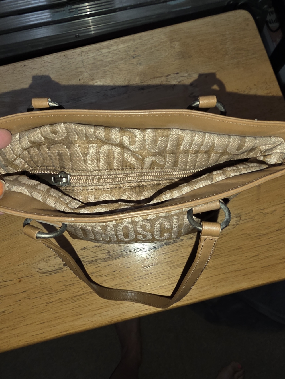 Moschino Tan Logo Purse - Picture 5 of 9